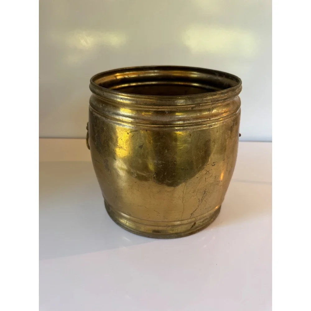 Vintage Brass Lion Head Planter Barrel Cachepot Gold Tone Patina 9 Inch